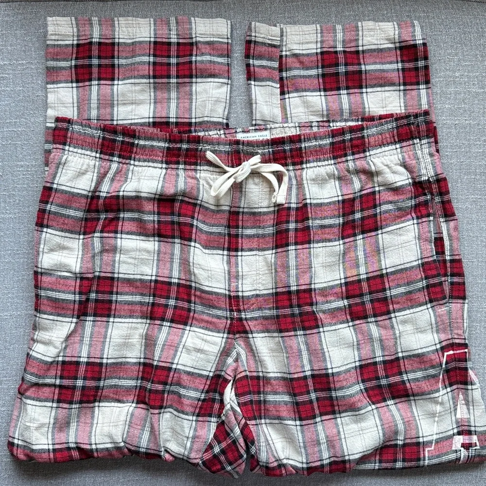 AE Flannel PJs - Picture 2 of 5